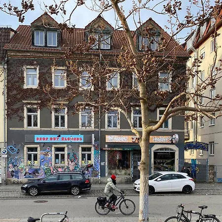 Neustadt Louise *