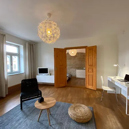 Neustadt Louise * Dresde